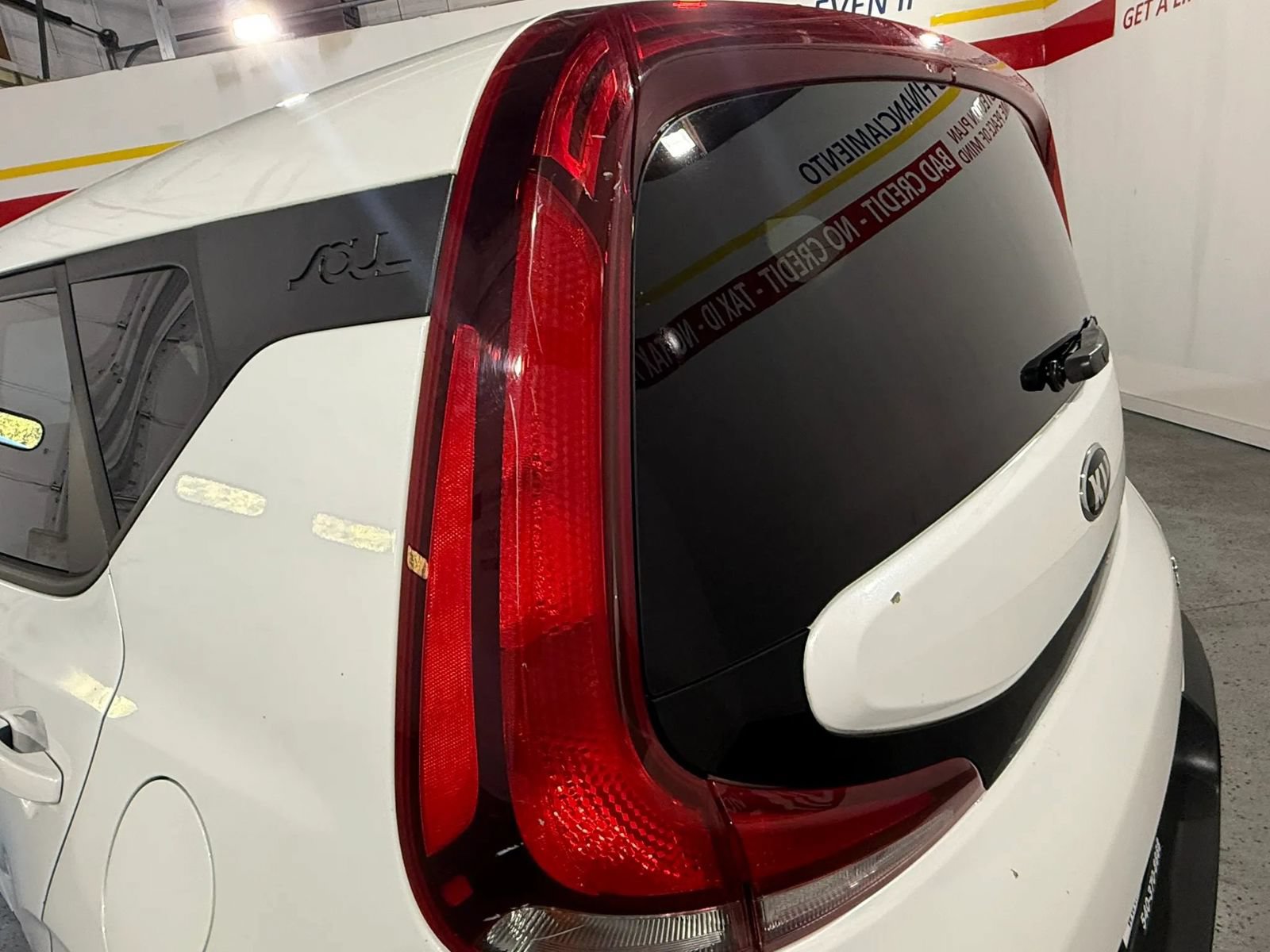 Used 2020 Kia Soul S FWD image 18