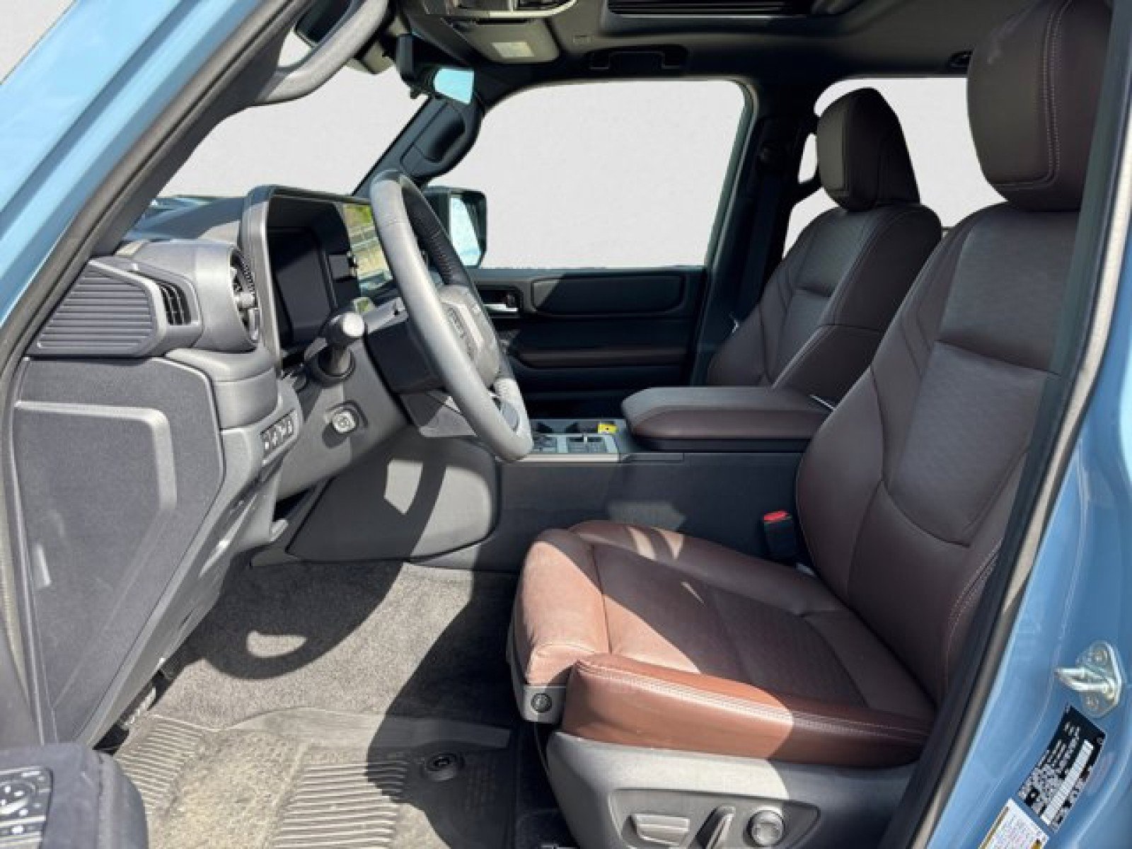 Used 2025 Toyota Land Cruiser image 10