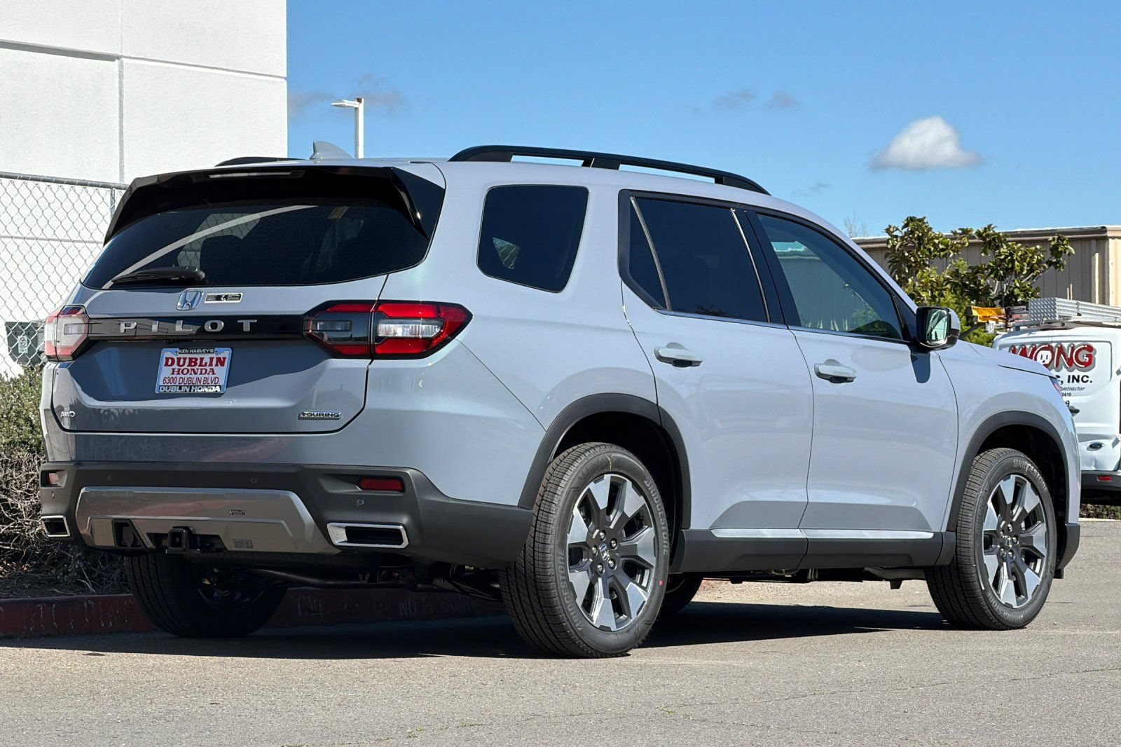 New 2026 Honda Pilot Touring image 4