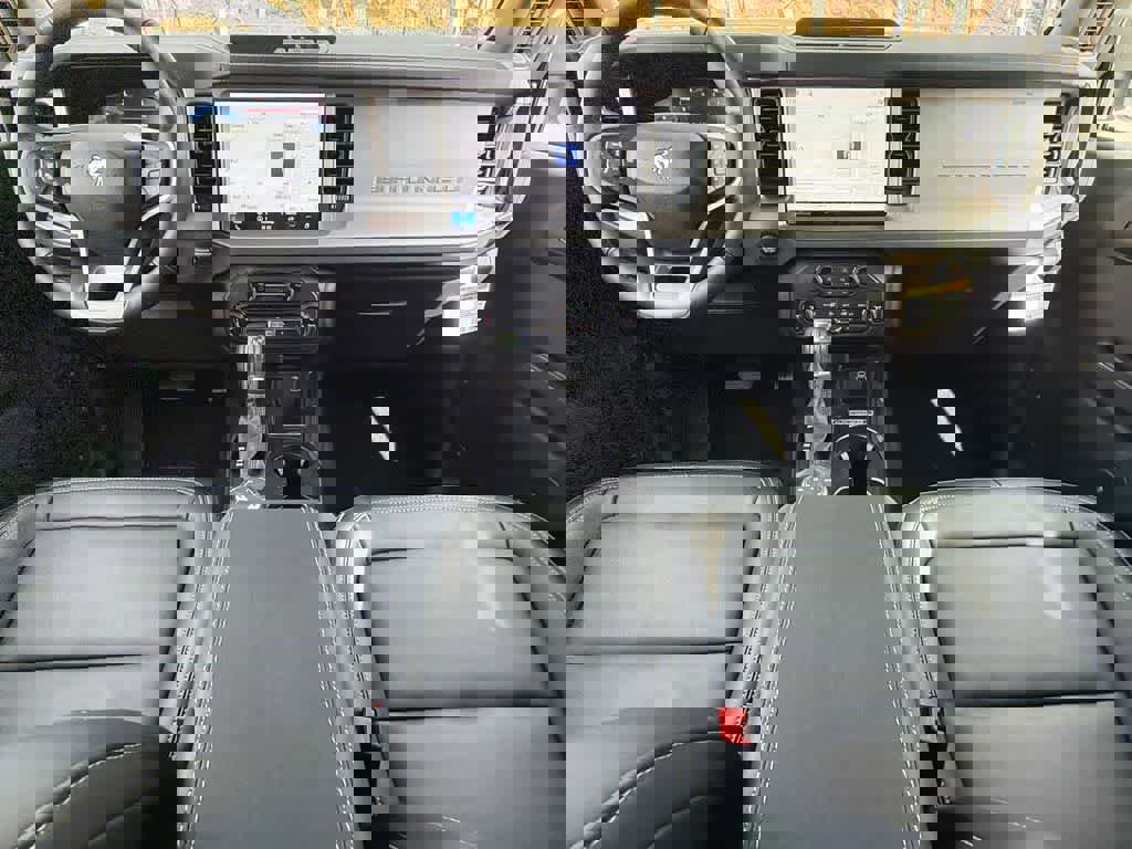 New 2026 Ford Bronco Outer Banks image 18