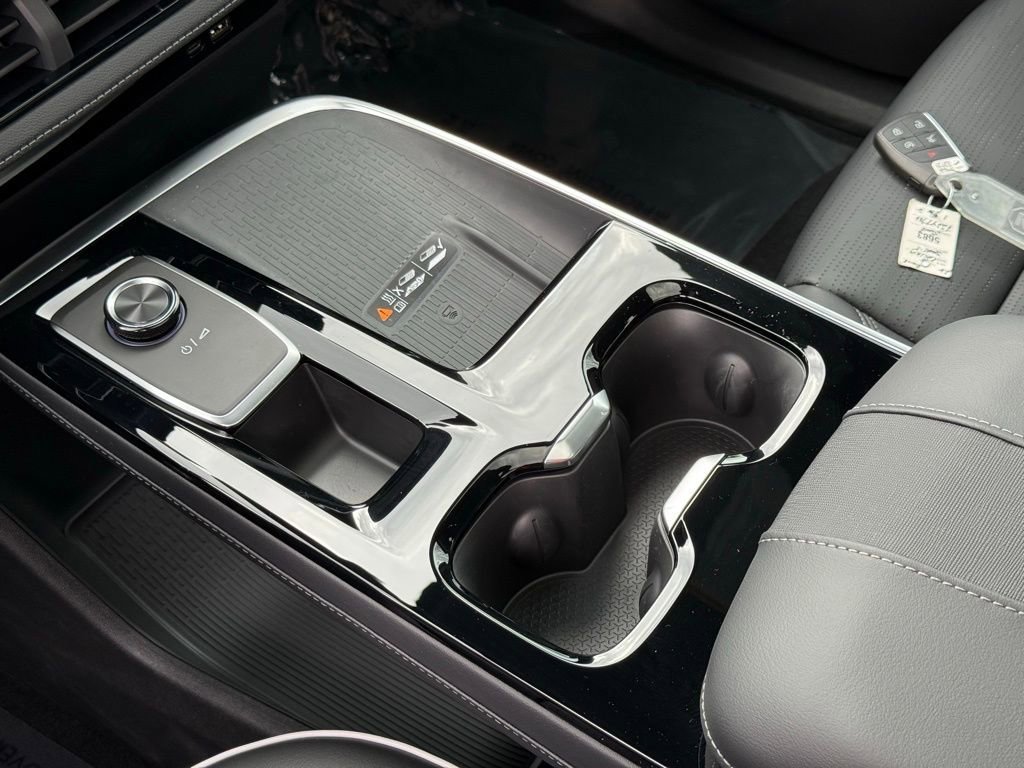 New 2026 Buick Enclave Sport Touring w/ Super Cruise Package image 32