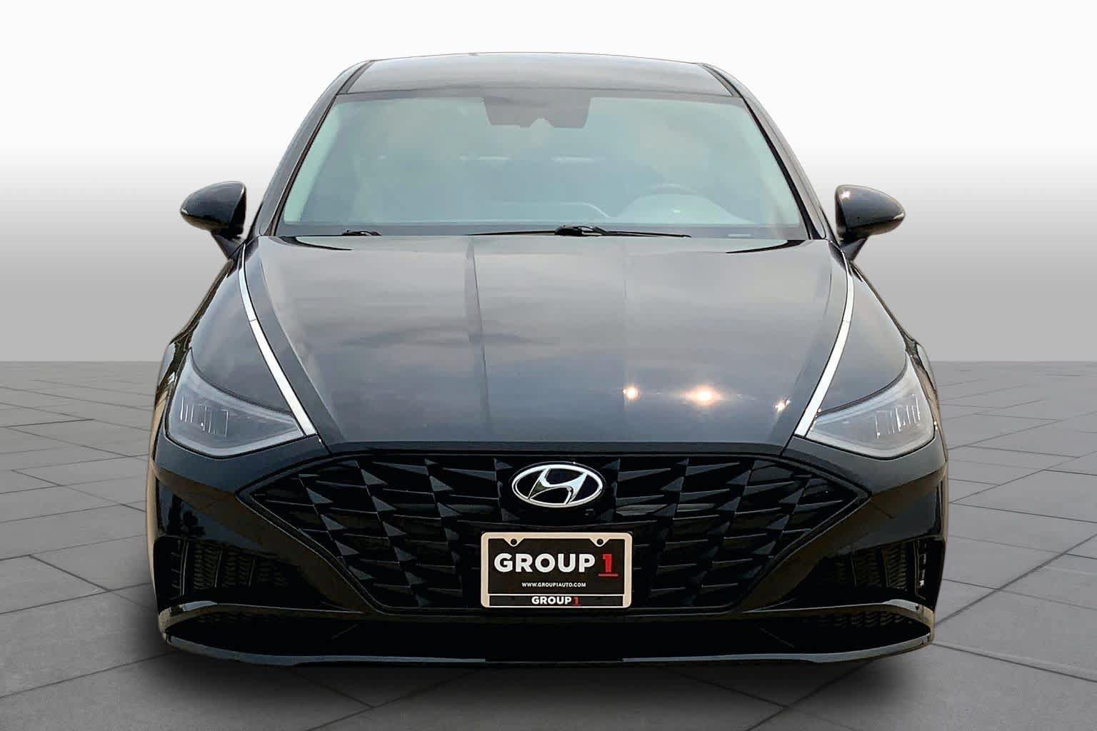 Used 2022 Hyundai Sonata SEL w/ Preferred Accessory Package FWD image 4