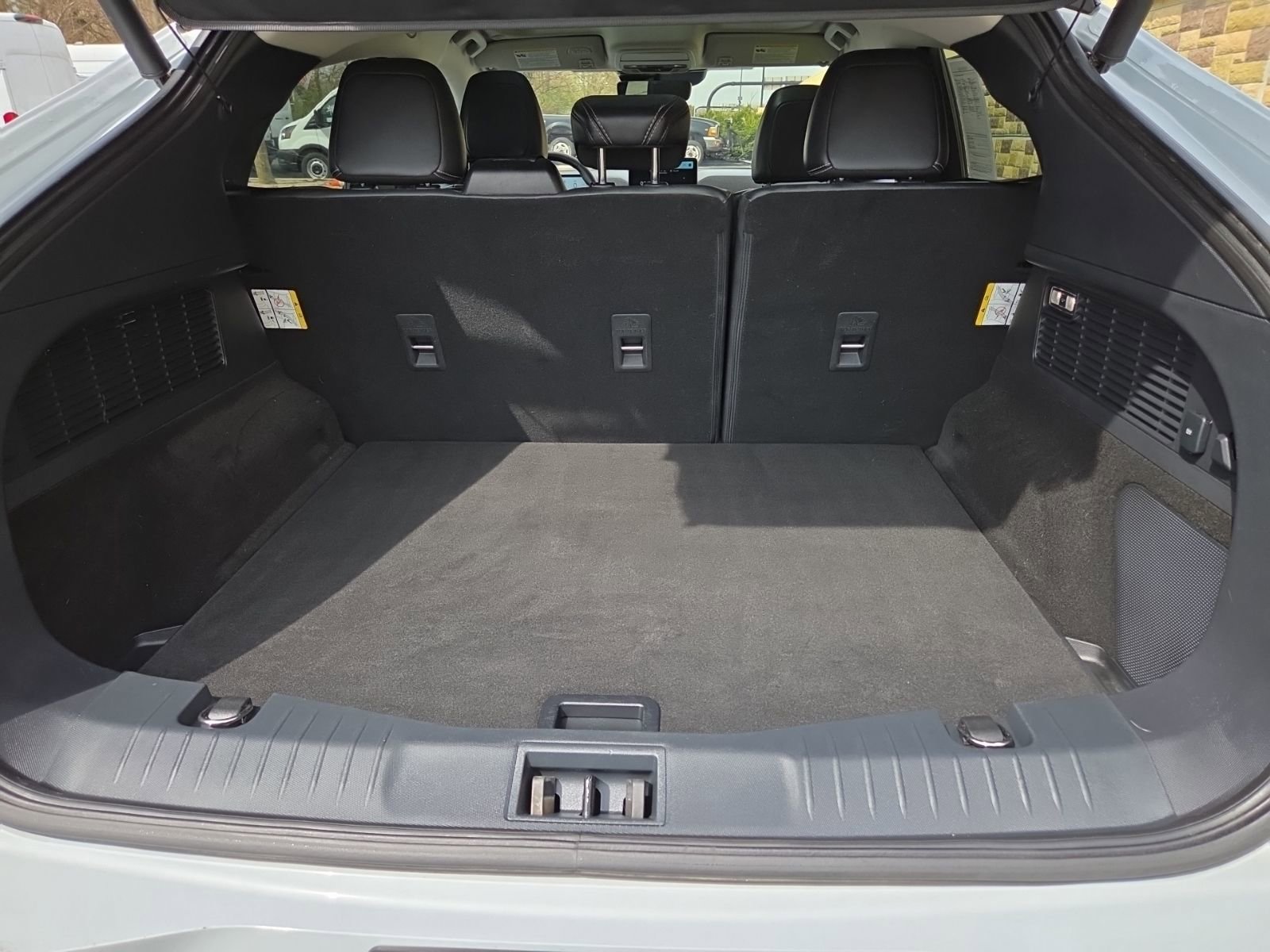 Used 2023 Ford Mustang Mach-E Premium image 9