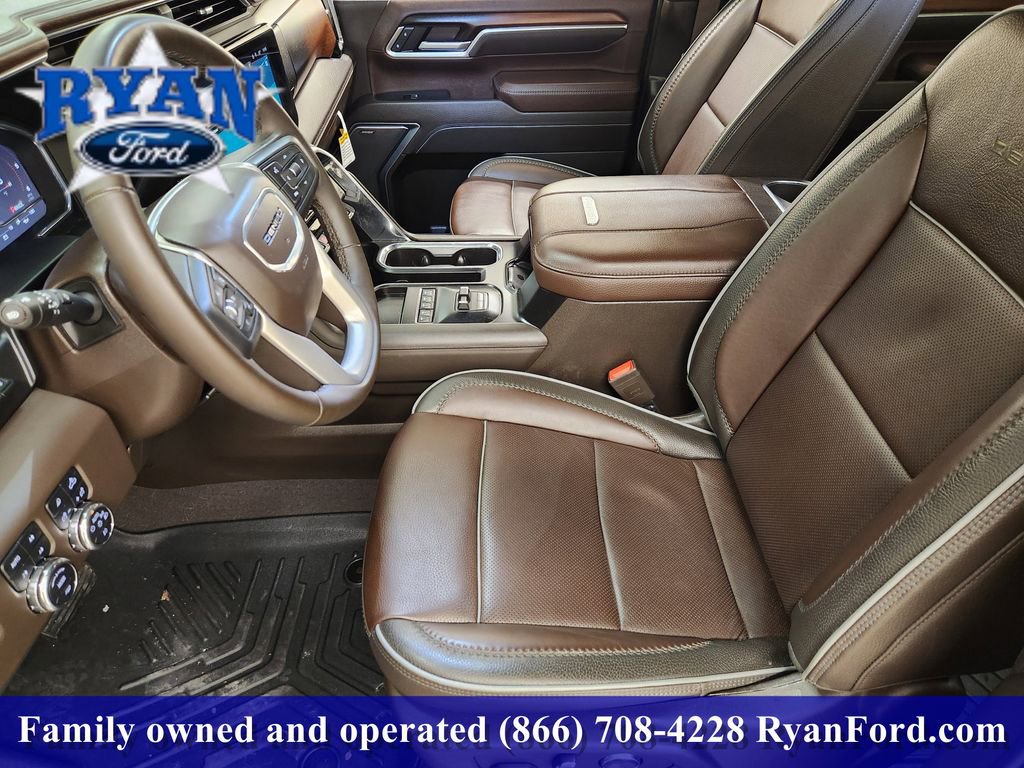Used 2025 GMC Sierra 2500 Denali w/ Denali Reserve Package image 9