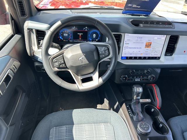 Certified 2025 Ford Bronco Heritage Edition AWD/4WD image 12