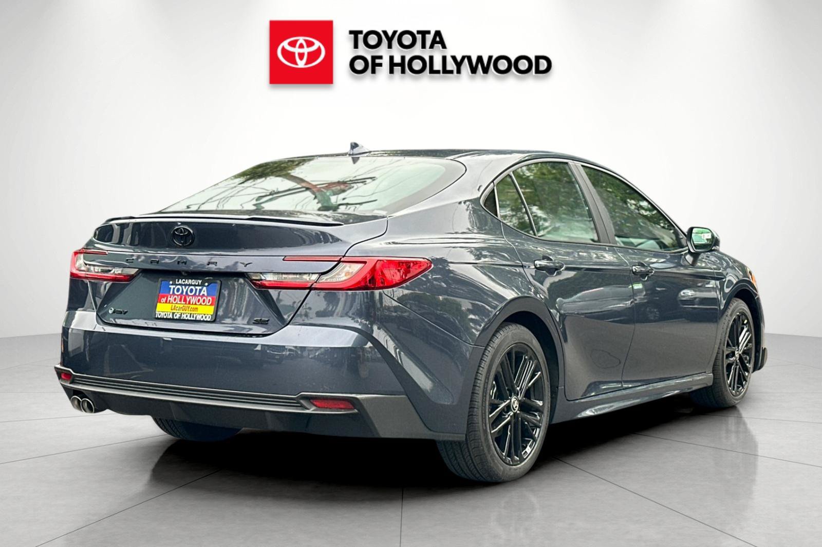 New 2026 Toyota Camry SE w/ Multimedia Upgrade Package FWD image 4