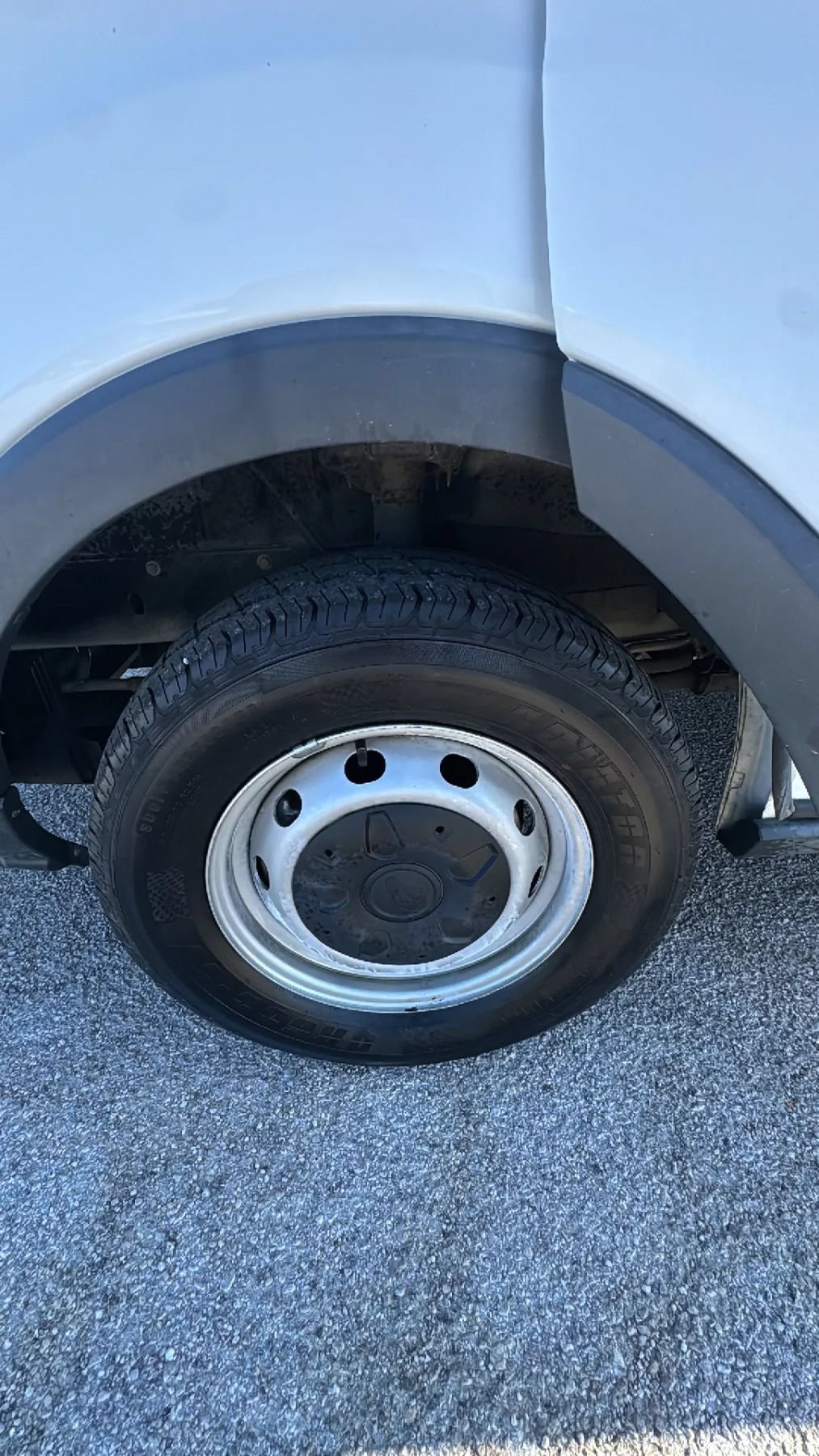 Used 2018 Ford Transit 350 XL RWD image 29