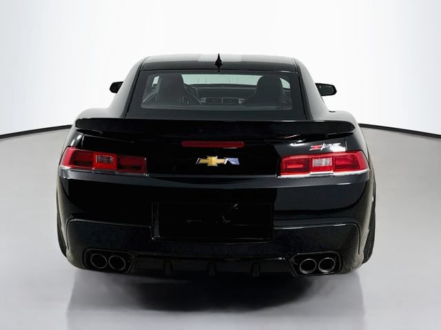 Used 2015 Chevrolet Camaro Z/28 RWD image 10
