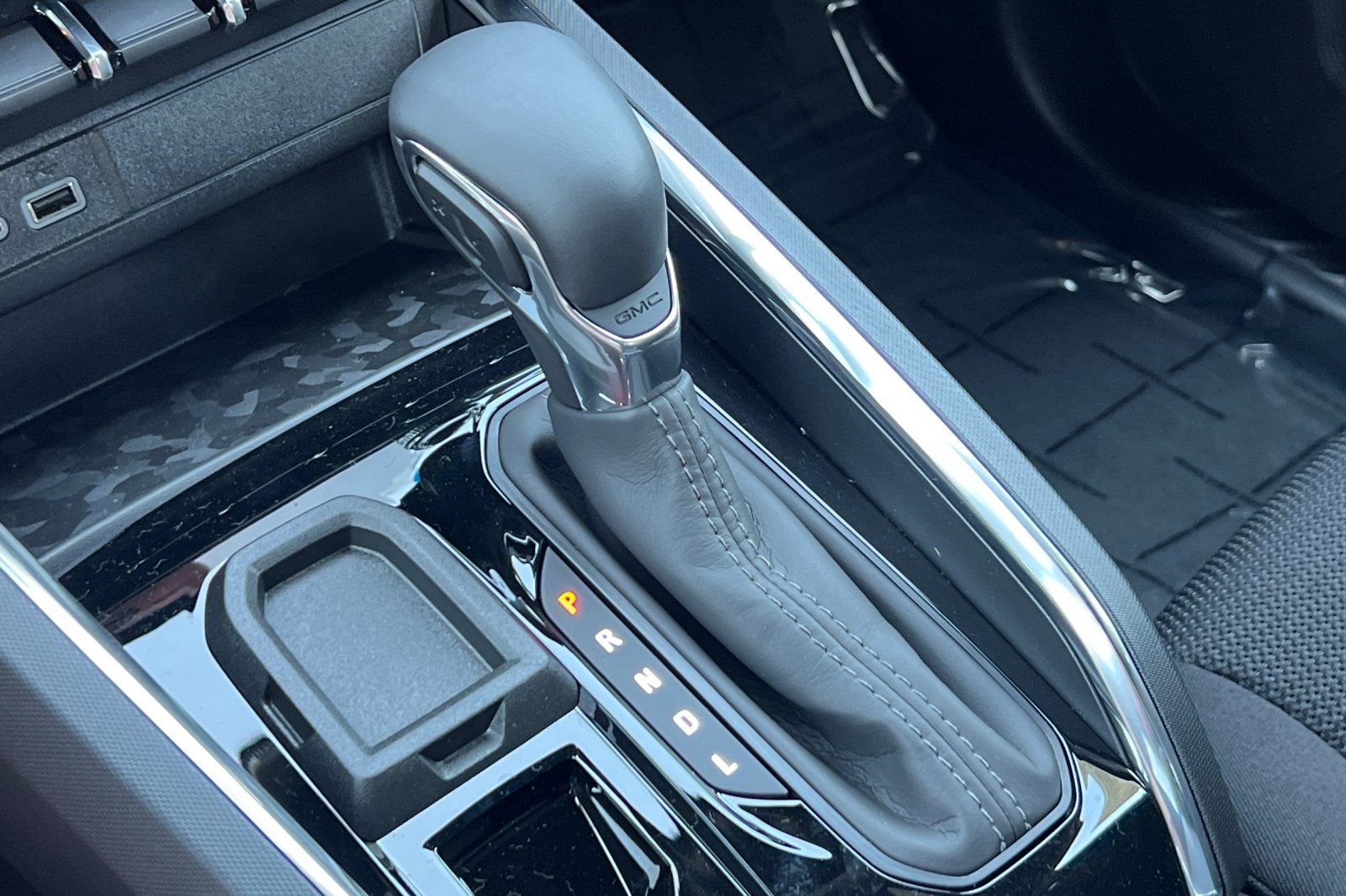 New 2026 GMC Canyon Elevation RWD image 23