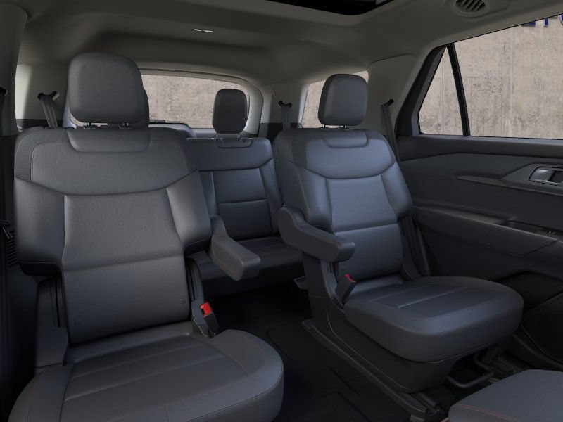 New 2026 Ford Explorer Active w/ Active Comfort Package AWD/4WD image 13