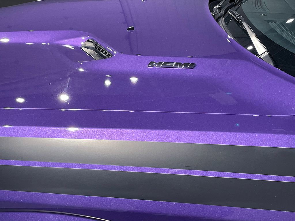 Used 2013 Dodge Challenger R/T image 34