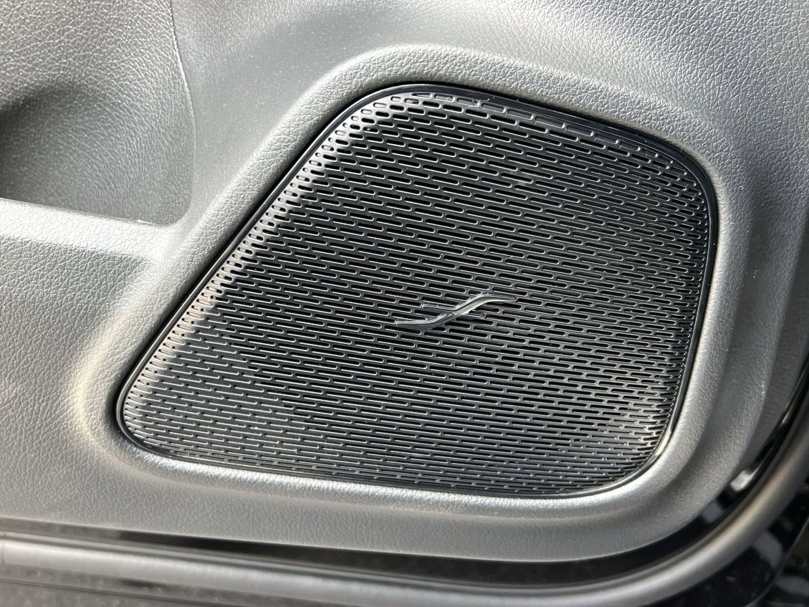 New 2026 Mercedes-Benz GLB 250 4MATIC image 34