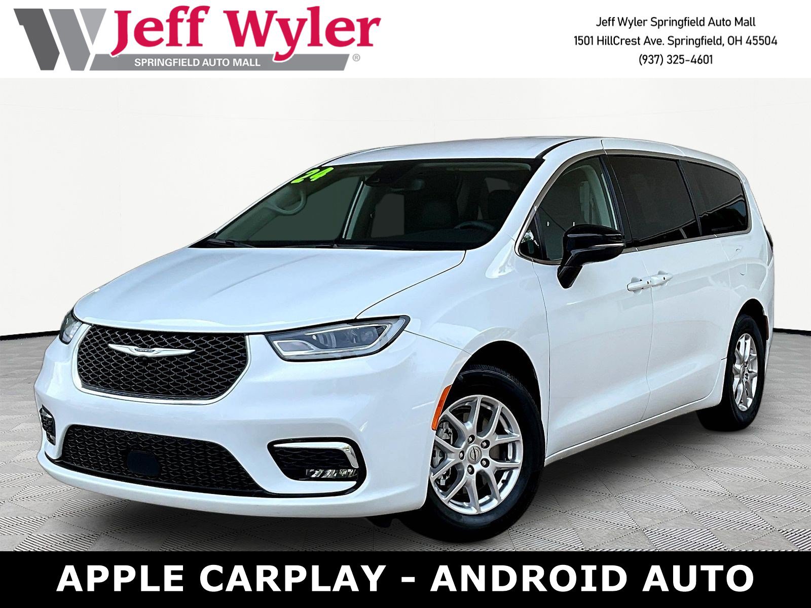 Used 2024 Chrysler Pacifica Touring-L