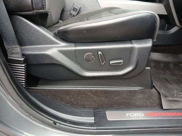 Used 2020 Ford F150 Raptor w/ Equipment Group 802A Luxury image 27