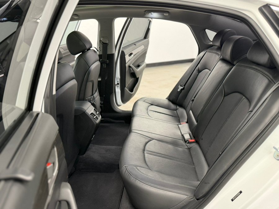 Used 2019 Hyundai Sonata Limited w/ Ultimate Package 04 FWD image 43