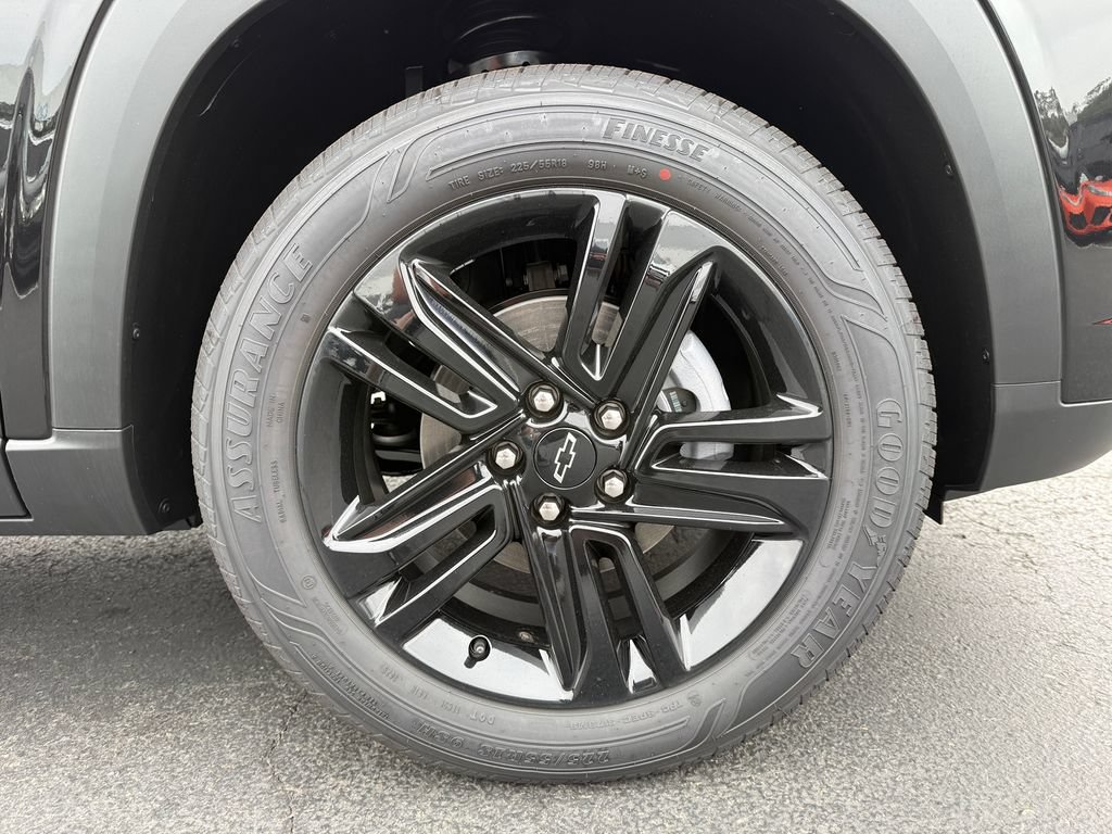 New 2026 Chevrolet Trax ACTIV w/ Driver Confidence Package FWD image 7