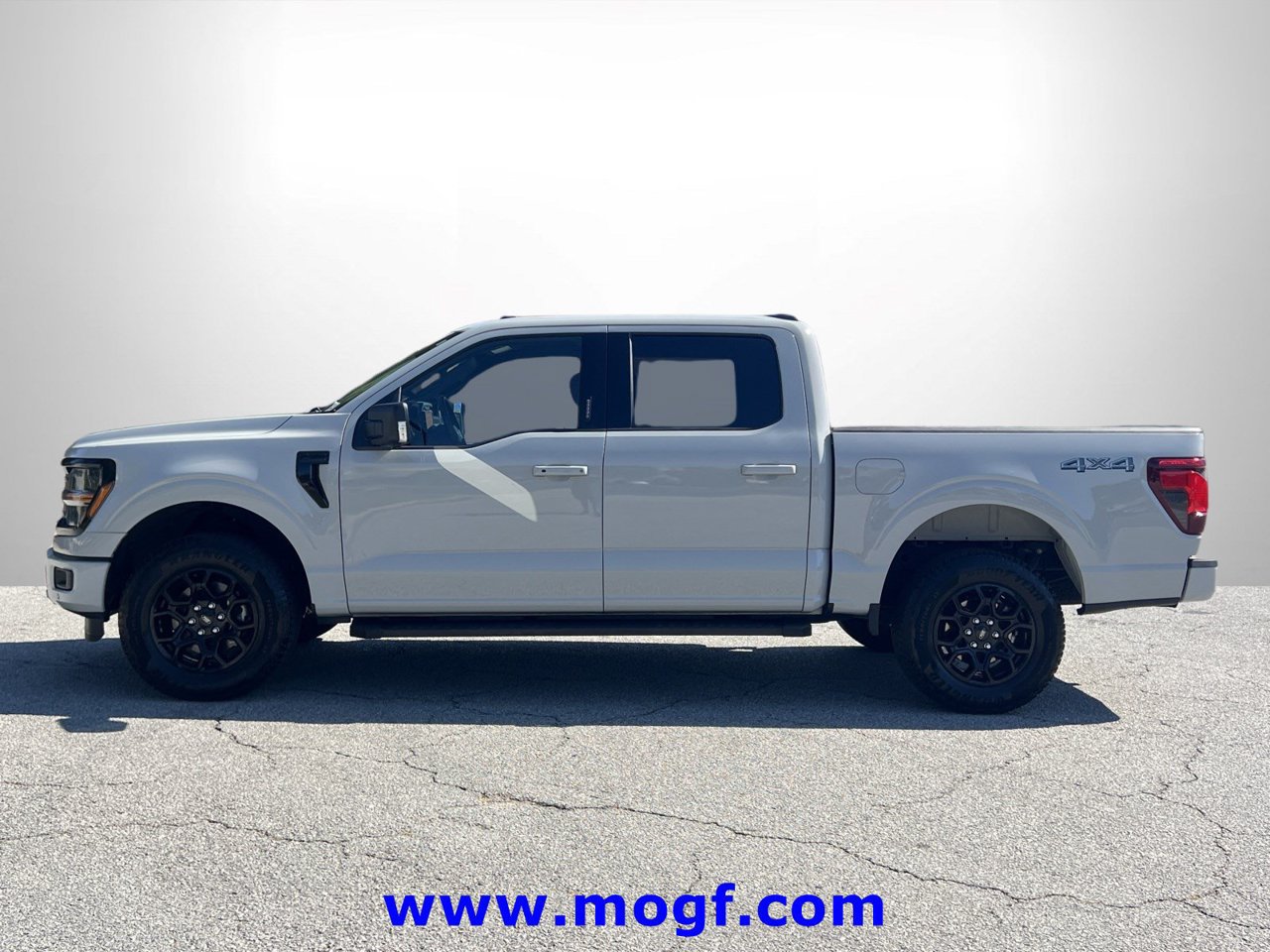 Certified 2024 Ford F150 XLT w/ Equipment Group 302A MID AWD/4WD image 23
