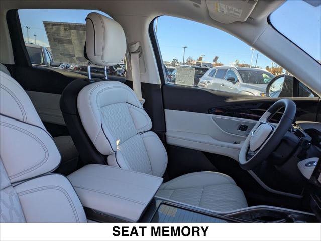 New 2026 Lincoln Nautilus Black Label image 14