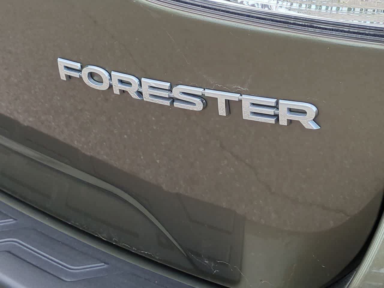 Certified 2024 Subaru Forester Limited w/ Pop Package 2 AWD/4WD image 12