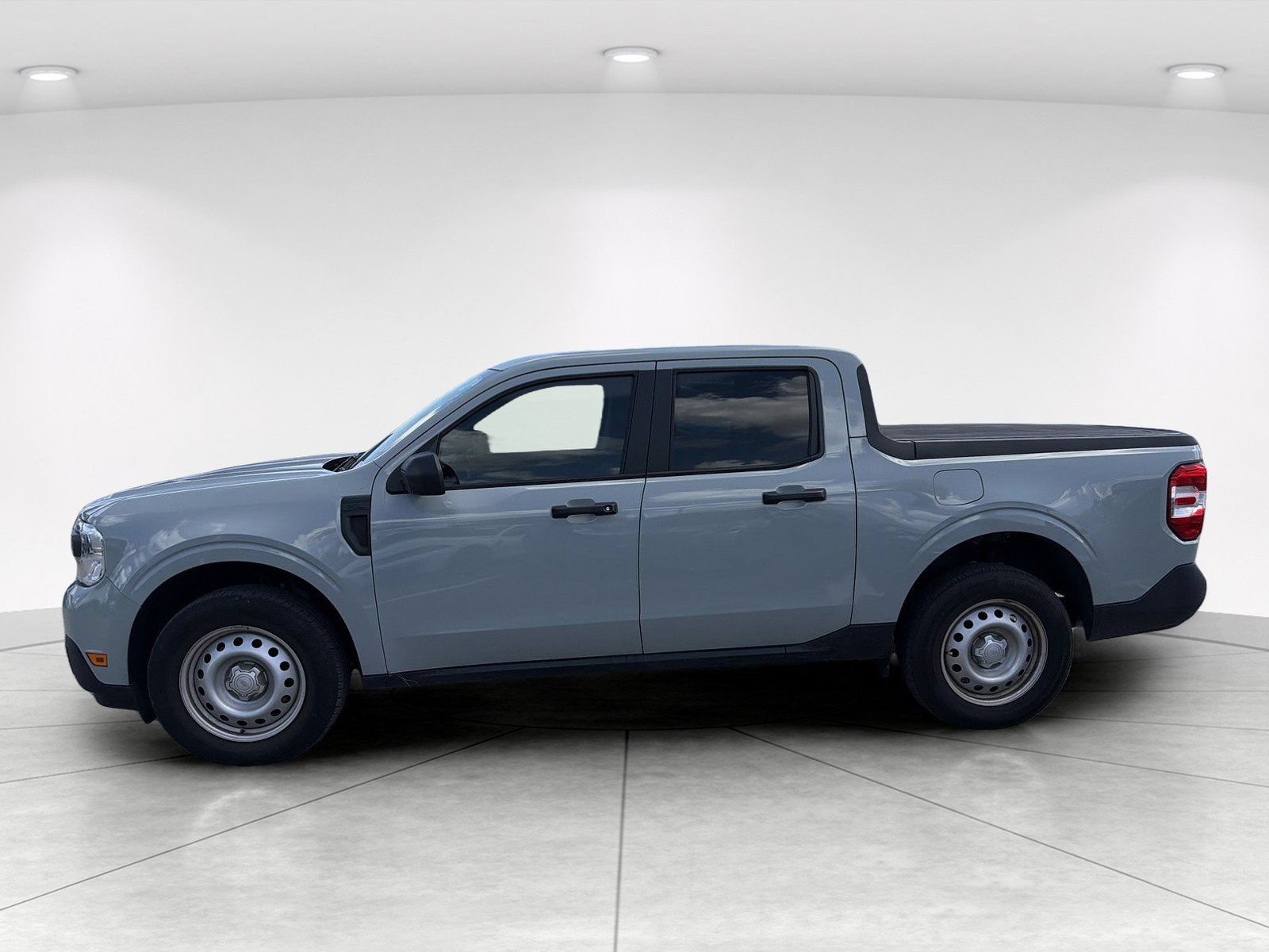 Used 2022 Ford Maverick XL FWD image 7