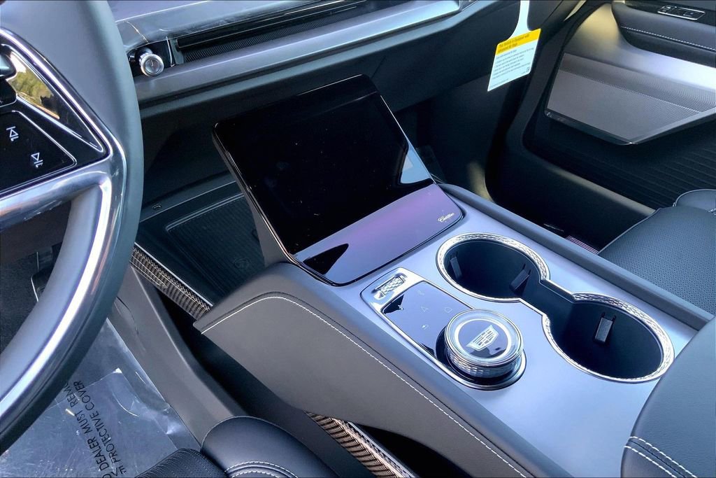 New 2026 Cadillac Vistiq Sport image 10
