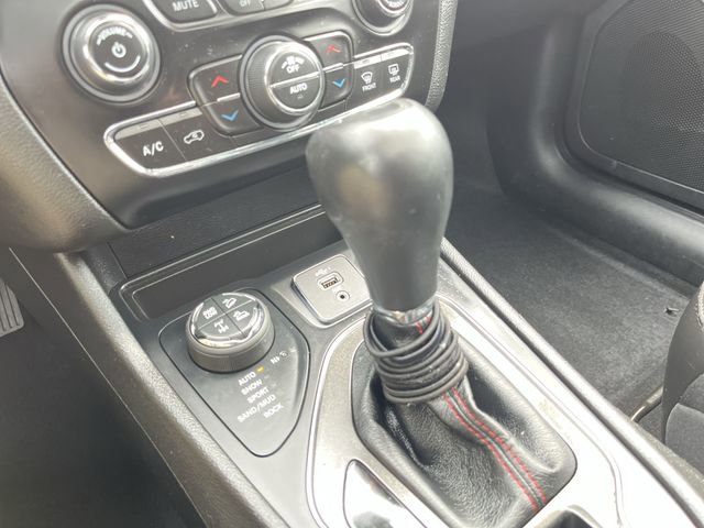Used 2021 Jeep Cherokee Trailhawk w/ Sun, Sound & Nav Group AWD/4WD image 23