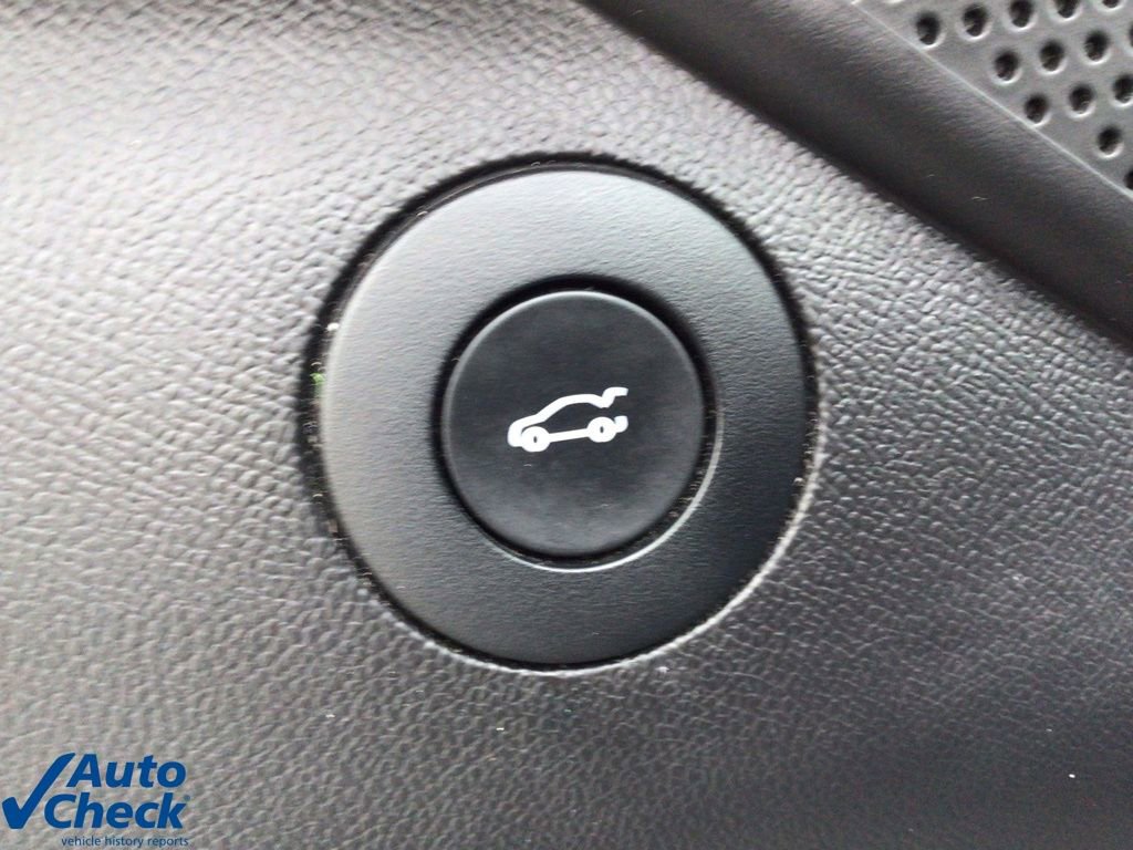 Used 2021 Chevrolet Camaro SS image 14