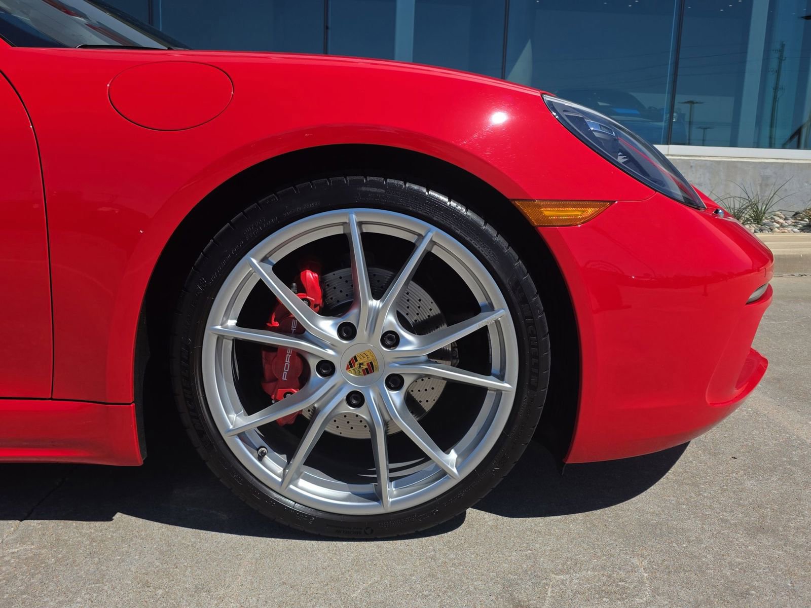 Used 2017 Porsche 718 Boxster S image 11