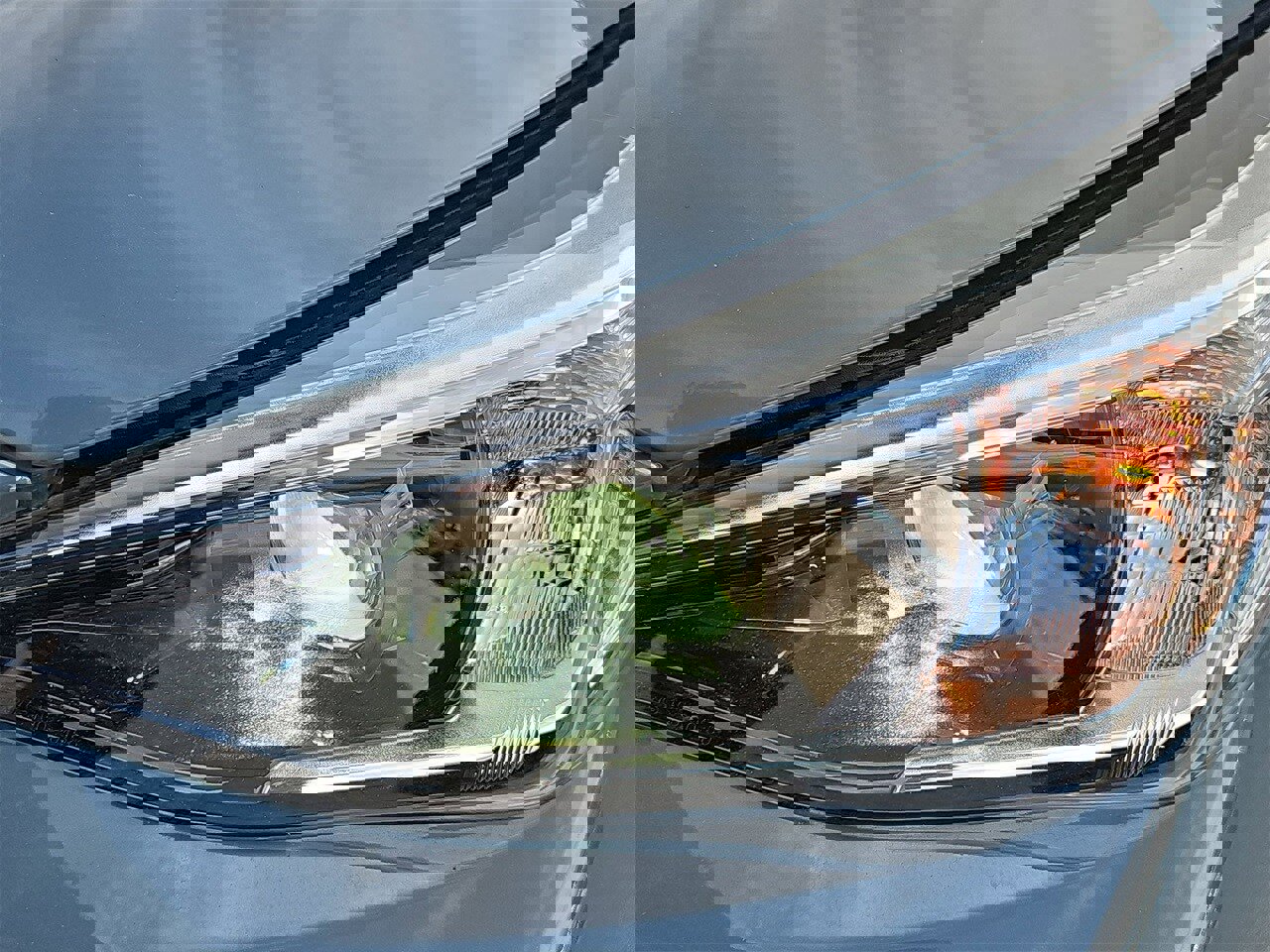 Used 2025 Subaru Crosstrek 2.0i Premium image 32