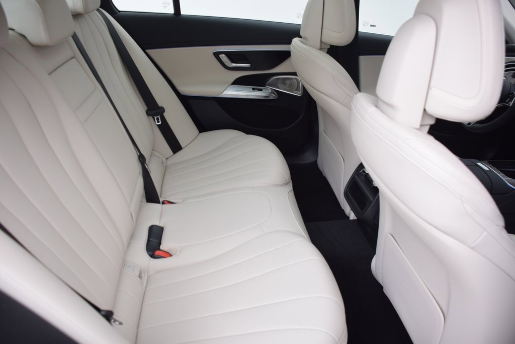 New 2025 Mercedes-Benz E 350 Sedan image 17