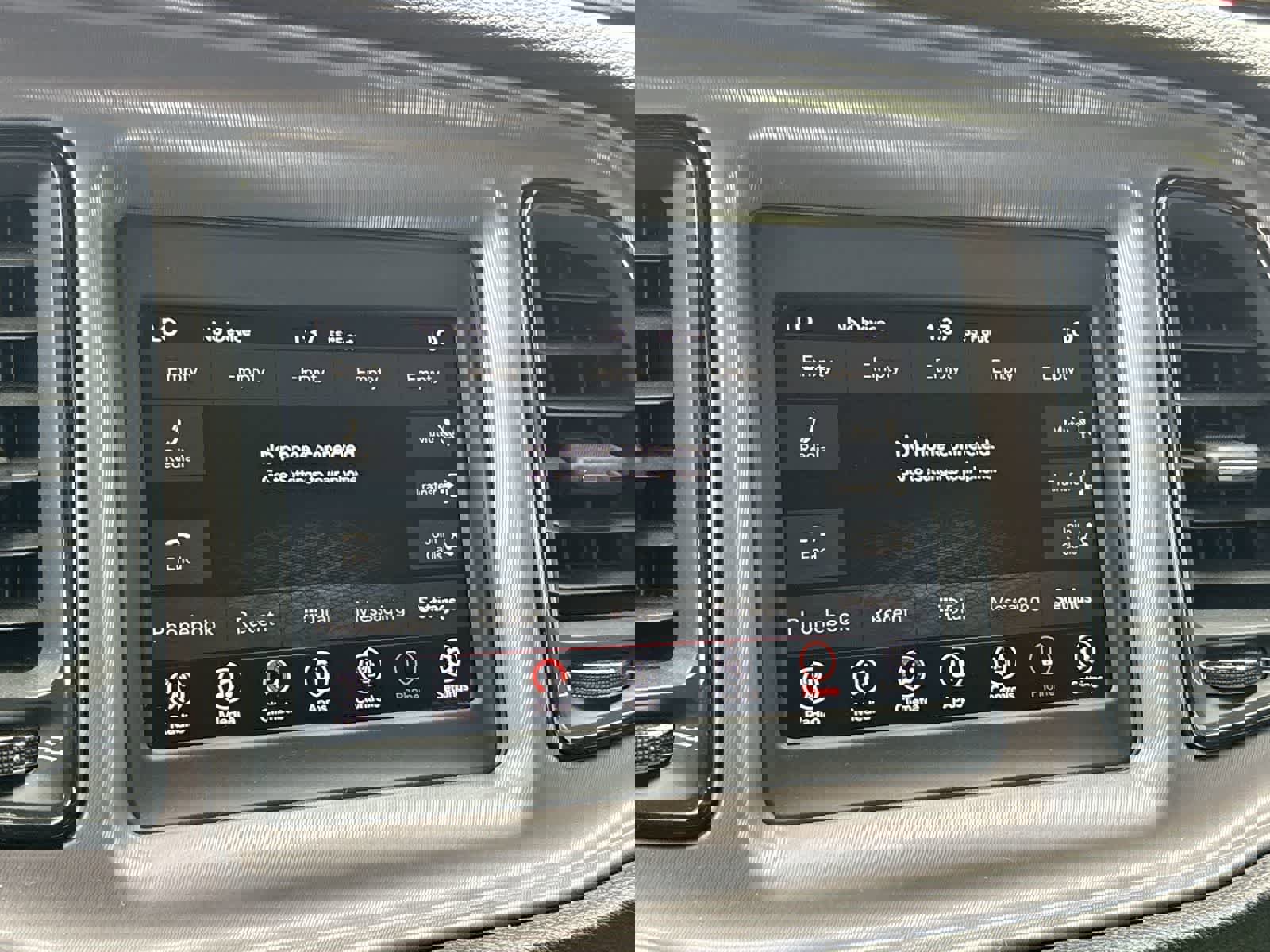 Used 2023 Dodge Challenger SXT w/ Blacktop Package image 17