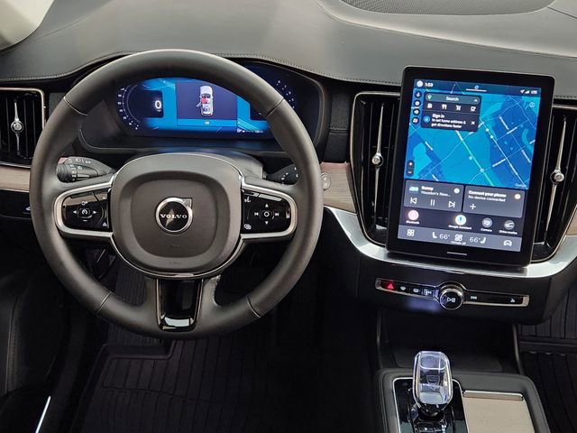 Used 2025 Volvo XC90 B5 Core w/ Protection Package image 27