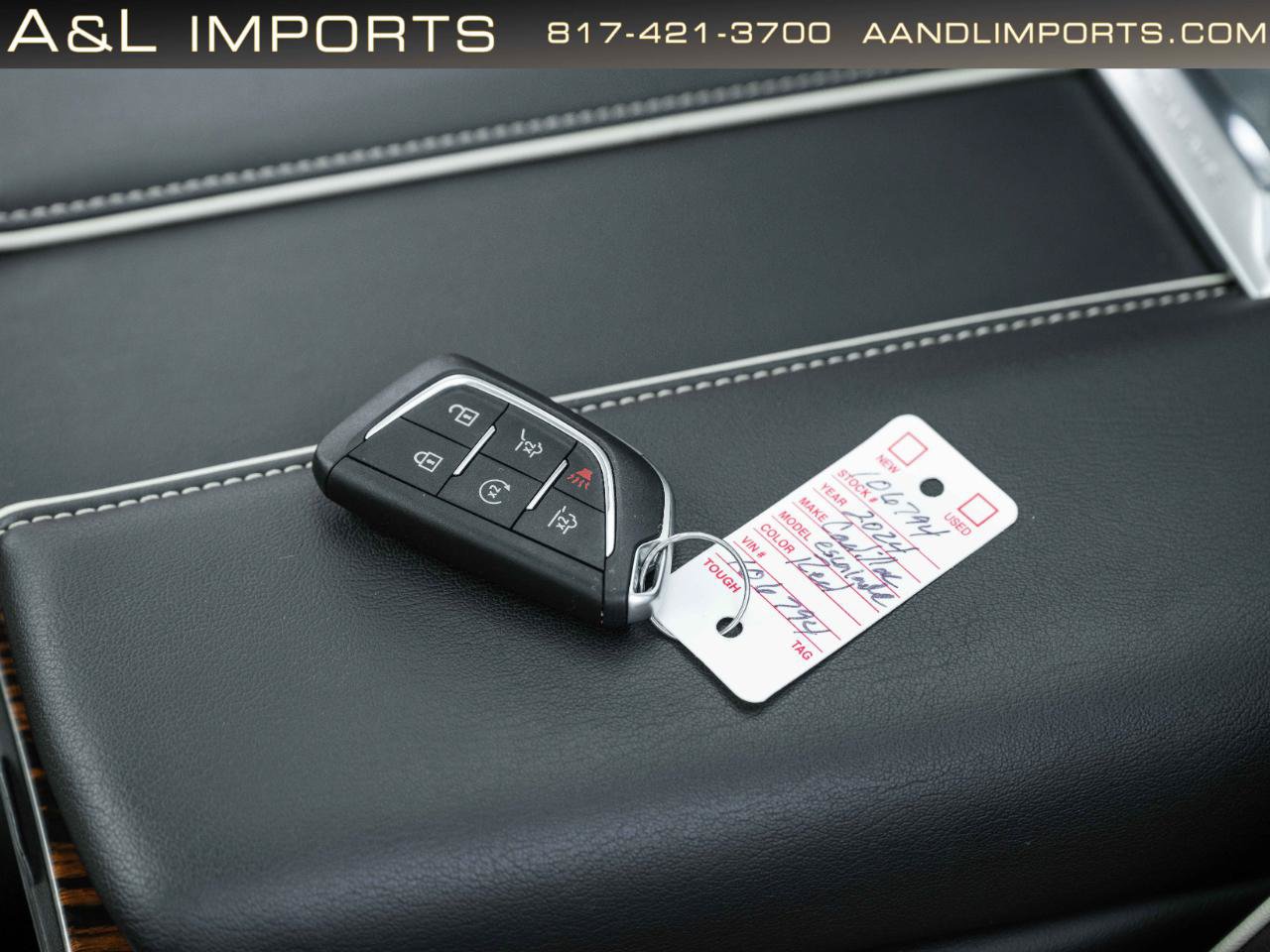 Used 2024 Cadillac Escalade ESV Premium Luxury AWD/4WD image 73