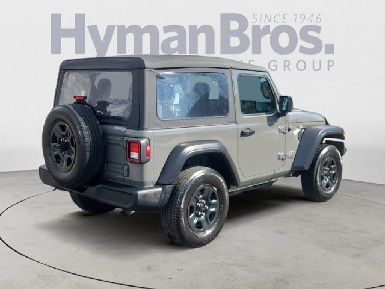 Used 2021 Jeep Wrangler Sport AWD/4WD image 3