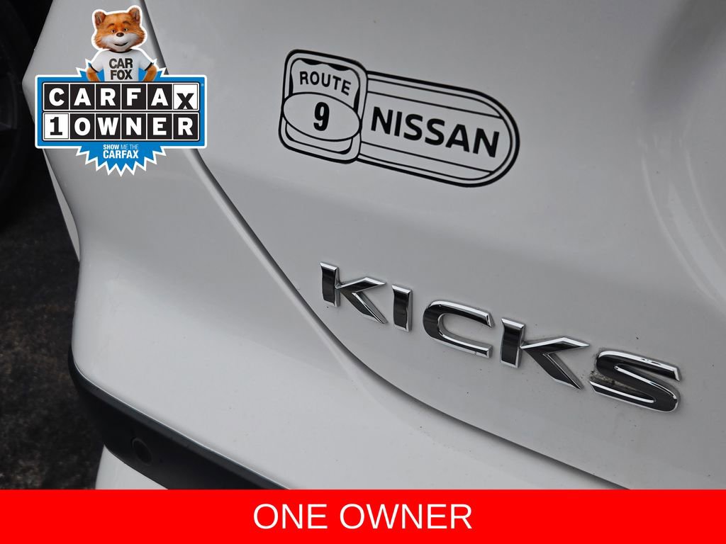 Used 2022 Nissan Kicks S image 10