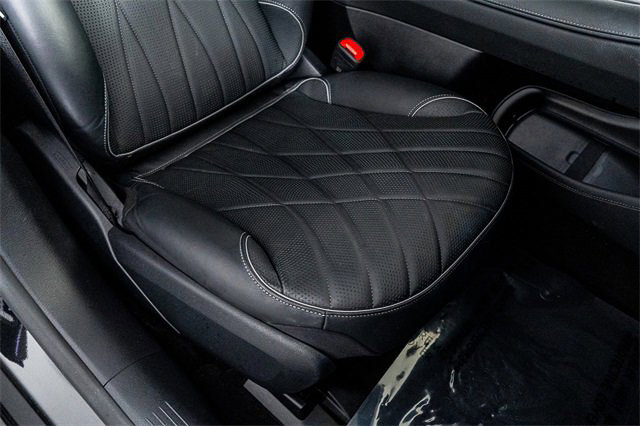 Used 2022 Mercedes-Benz EQS 580 4MATIC Sedan image 33