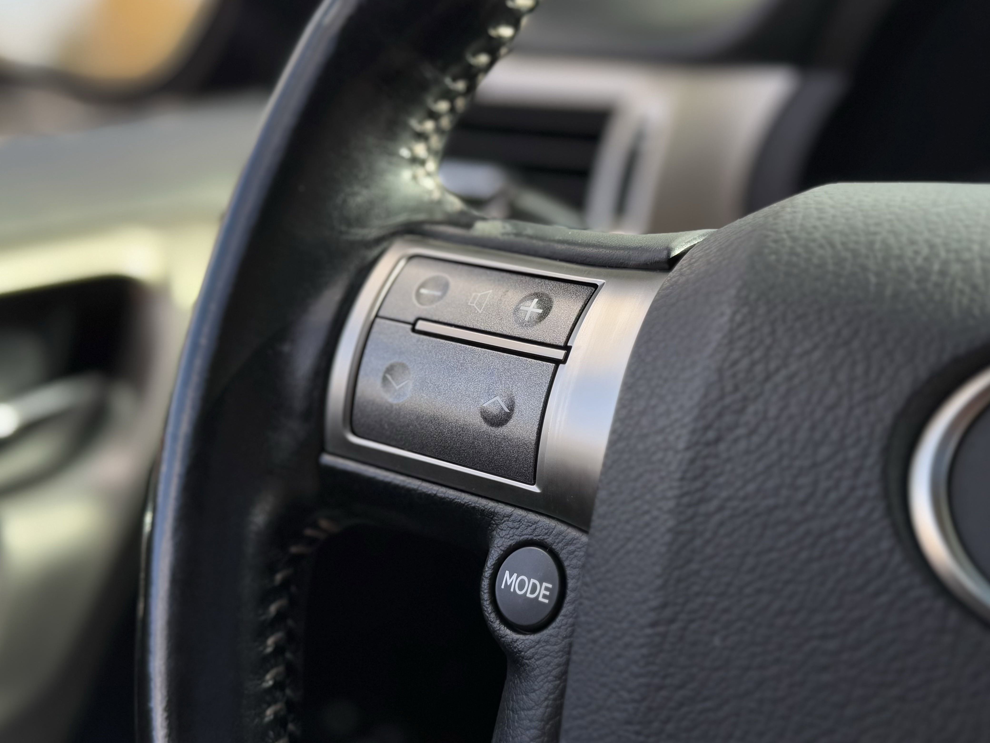 Used 2017 Lexus GX 460 image 19