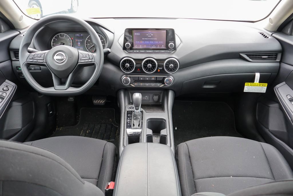 Certified 2025 Nissan Sentra S FWD image 6