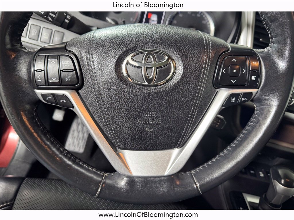 Used 2018 Toyota Highlander Limited Platinum AWD/4WD image 20
