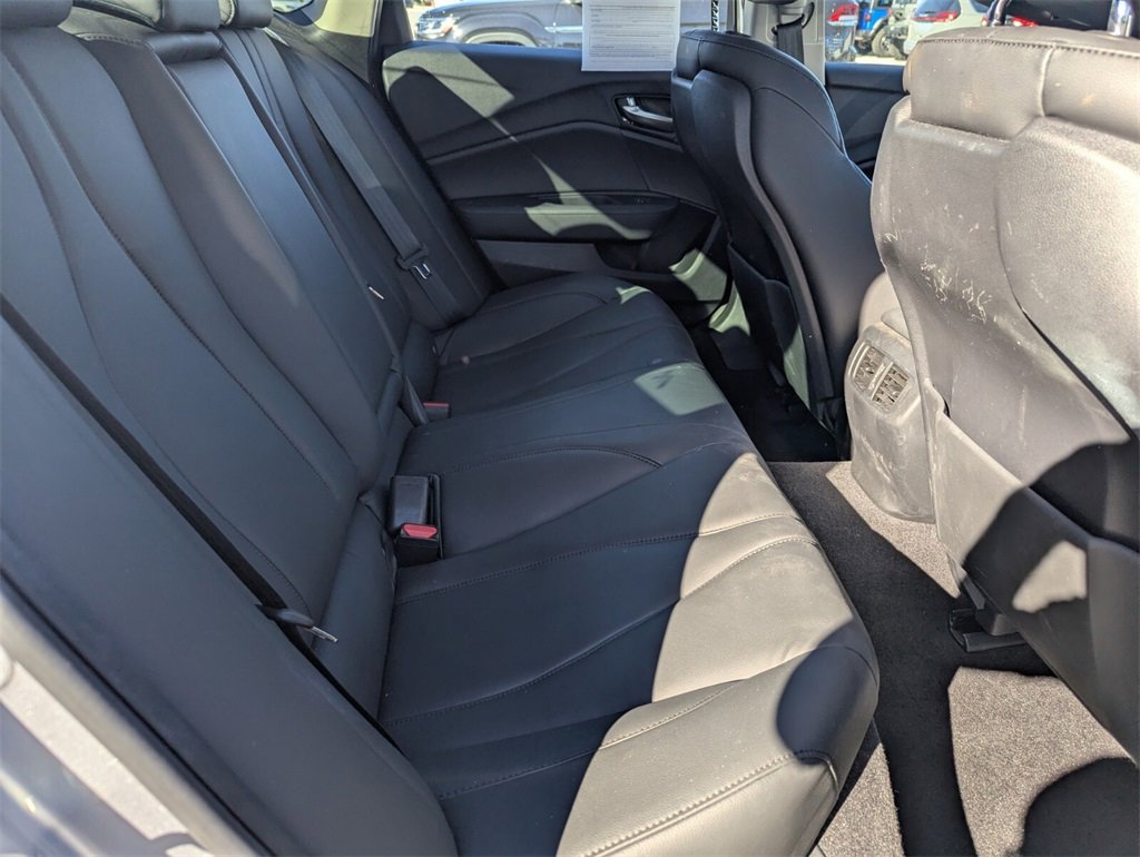 Used 2023 Acura TLX image 13