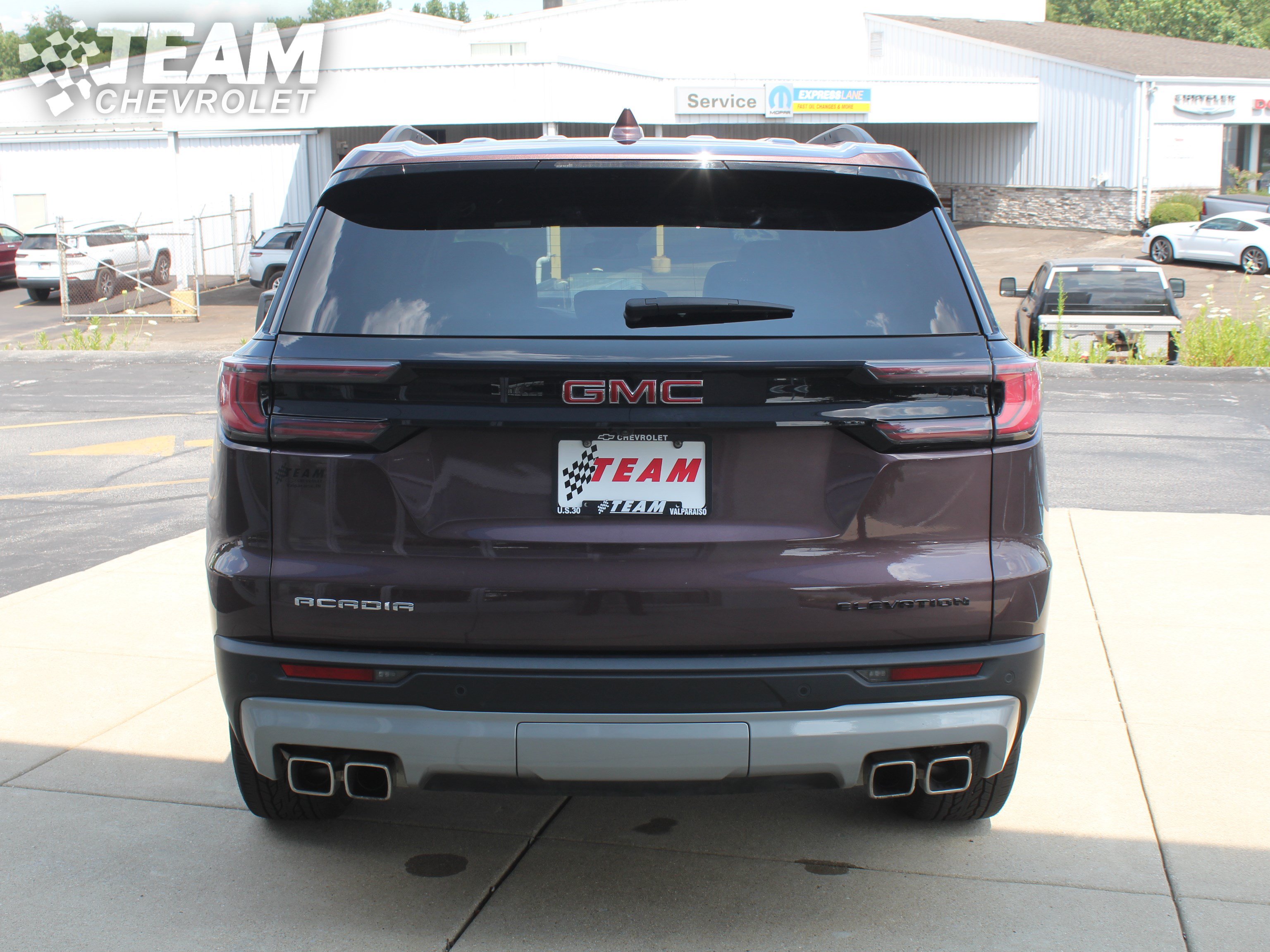 Certified 2024 GMC Acadia Elevation FWD image 5