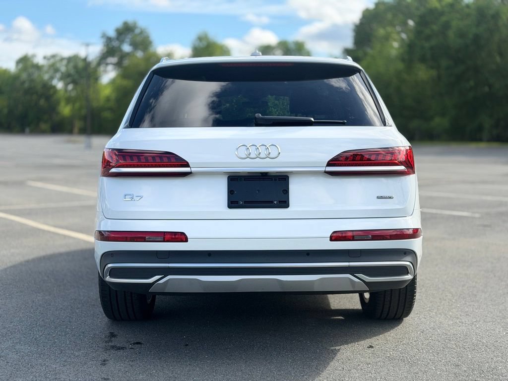 Used 2023 Audi Q7 2.0T Premium Plus w/ Premium Plus Package AWD/4WD image 5