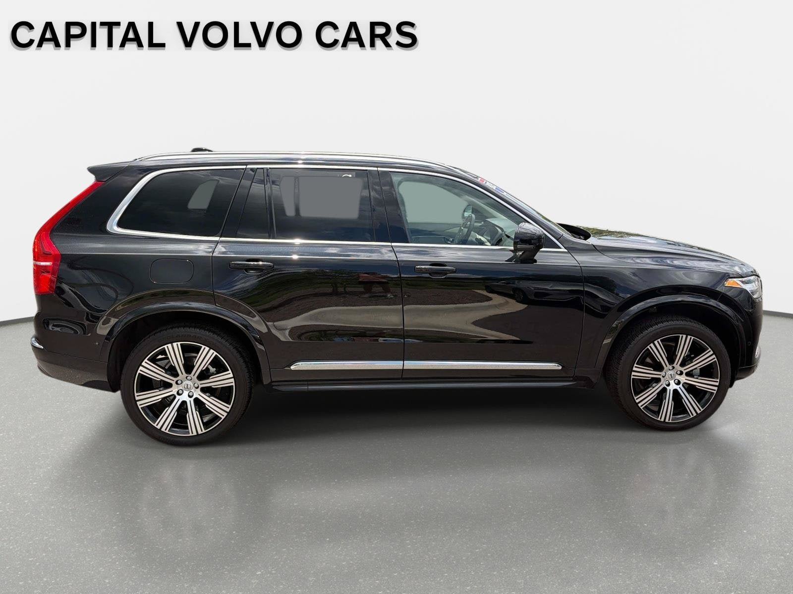 Used 2025 Volvo XC90 B6 Plus w/ Protection Package Premier AWD/4WD image 4