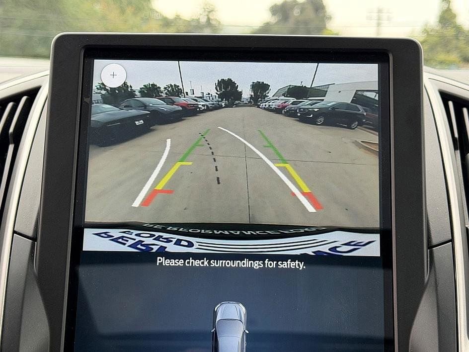 Certified 2022 Ford Edge SEL w/ Convenience Package image 32