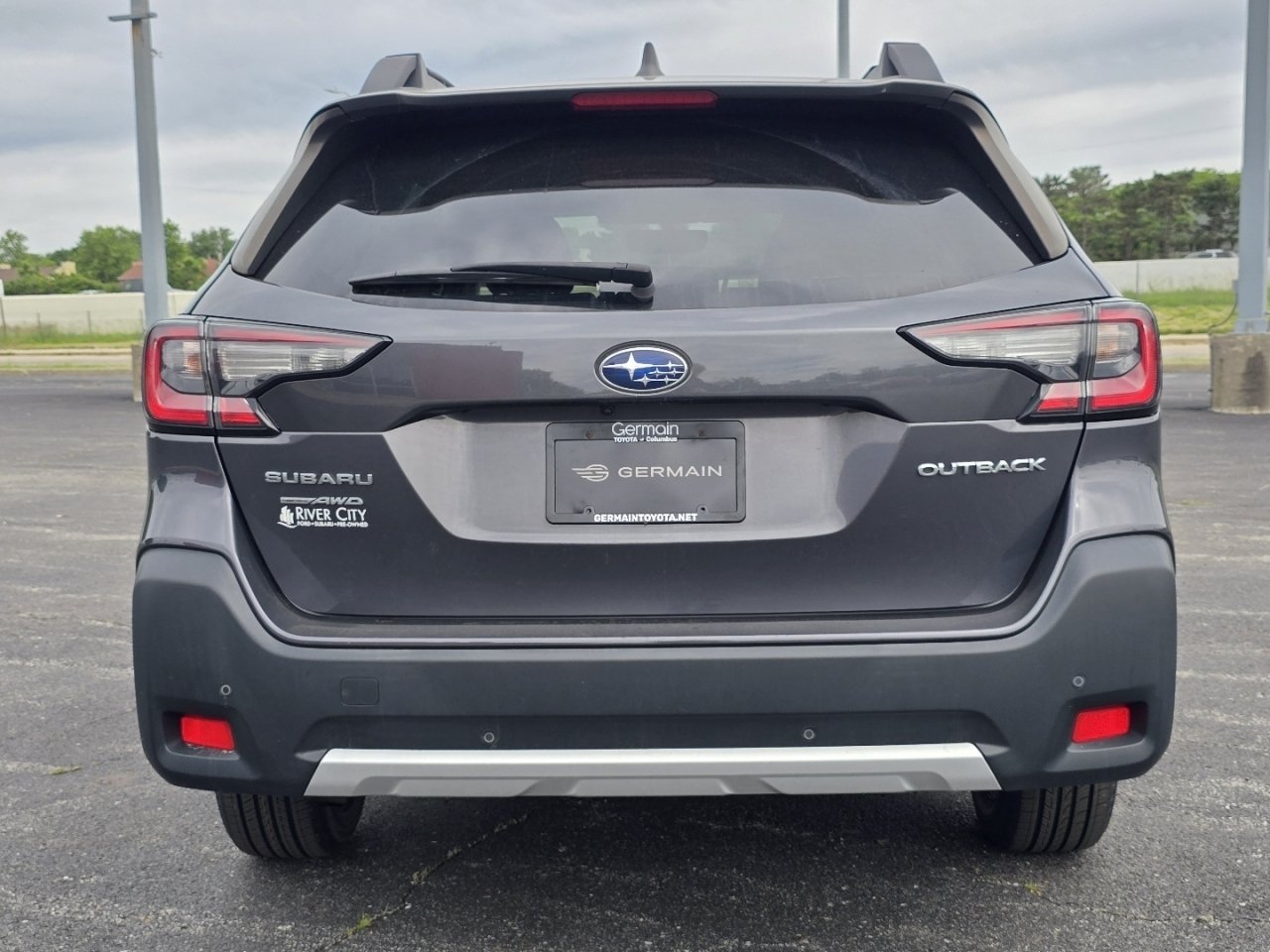 Used 2023 Subaru Outback Limited AWD/4WD image 16