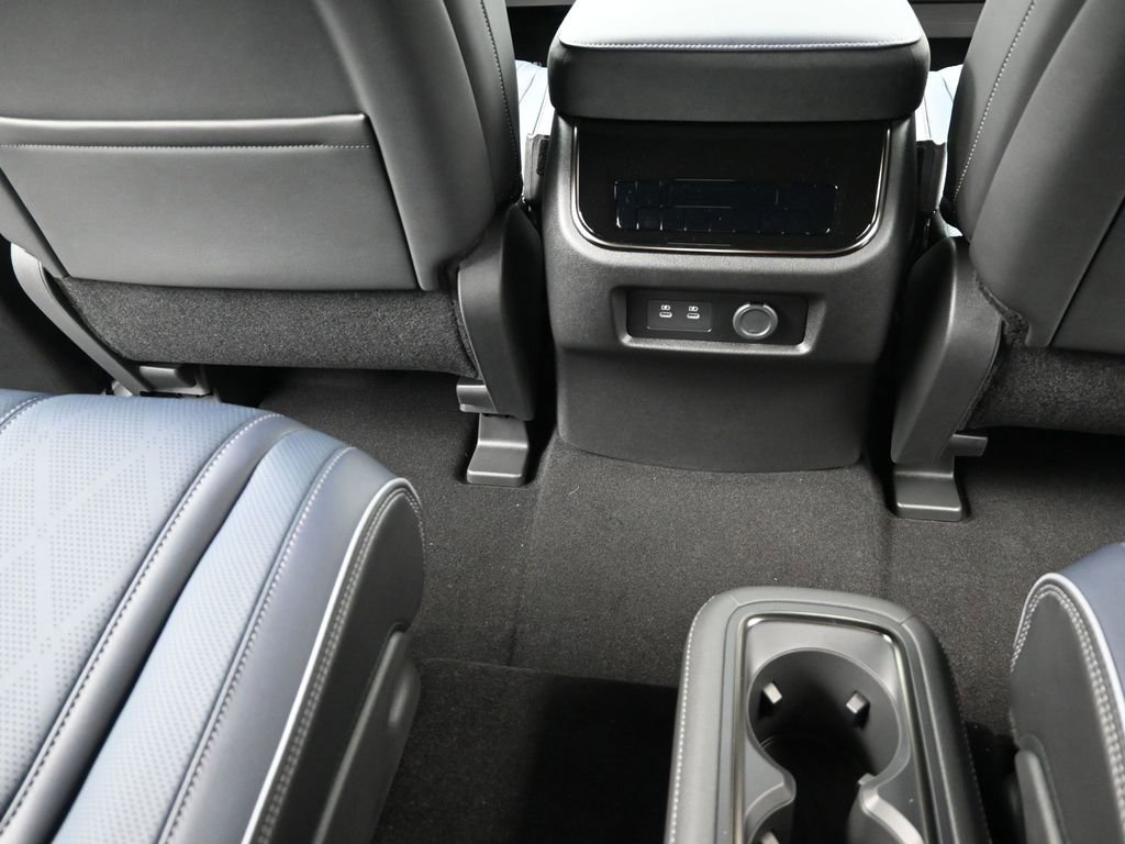 Used 2026 INFINITI QX80 4WD w/ Sport Exterior Package image 20