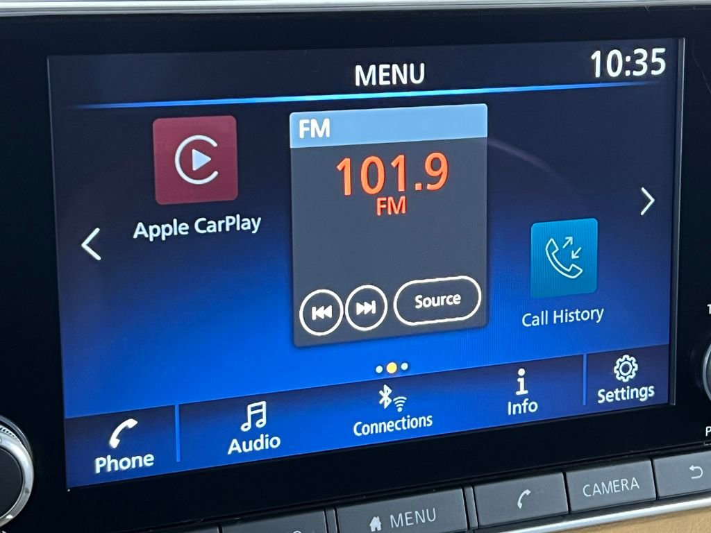 Used 2024 Nissan Sentra SV w/ SV Premium Package image 32