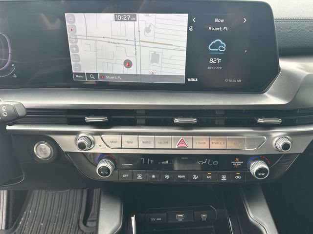 Certified 2024 Kia Telluride LX FWD image 19