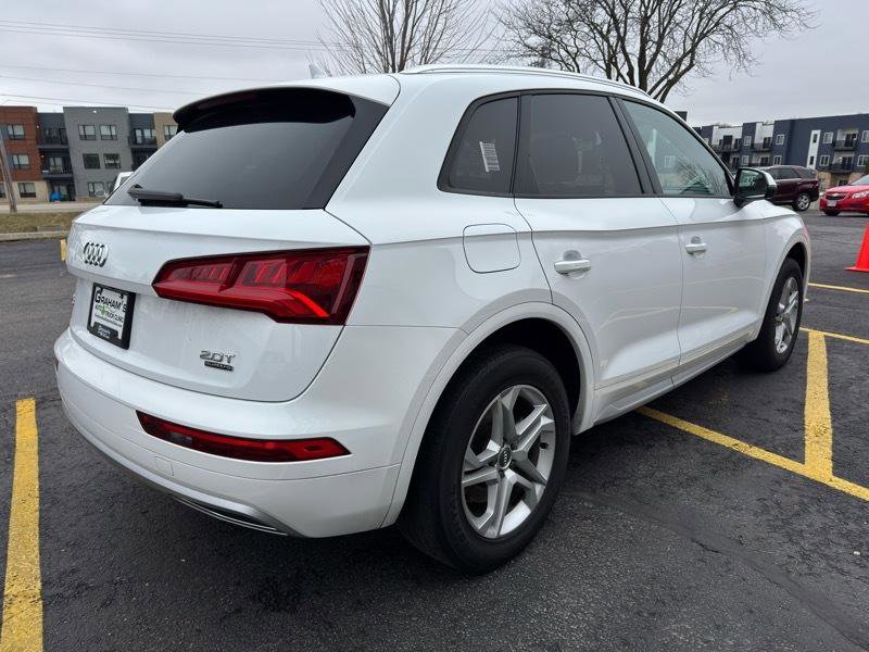 Used 2018 Audi Q5 2.0T Premium image 10