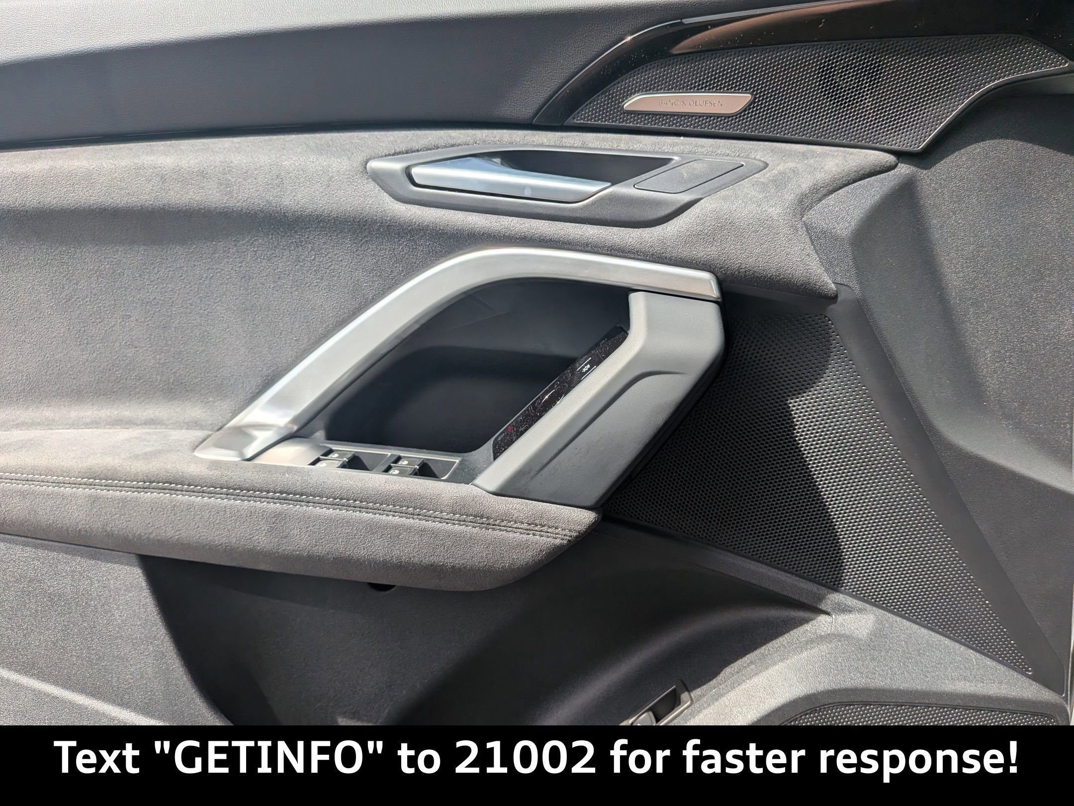 New 2025 Audi SQ5 Prestige image 29